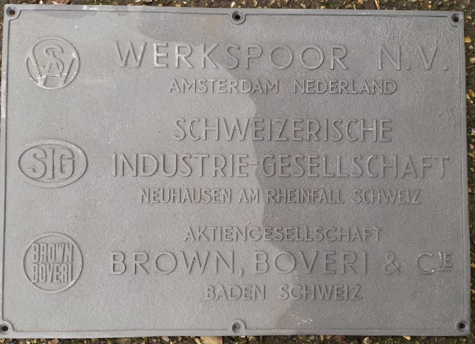 TEE fabrieksplaat